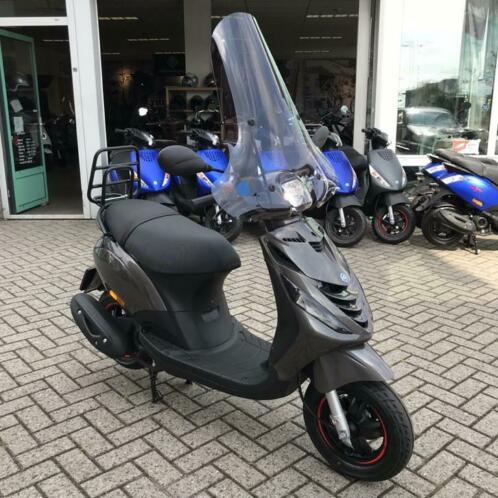 Motor mobility scooter